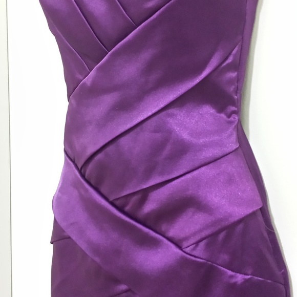 Cache Dress - Picture 4 of 6